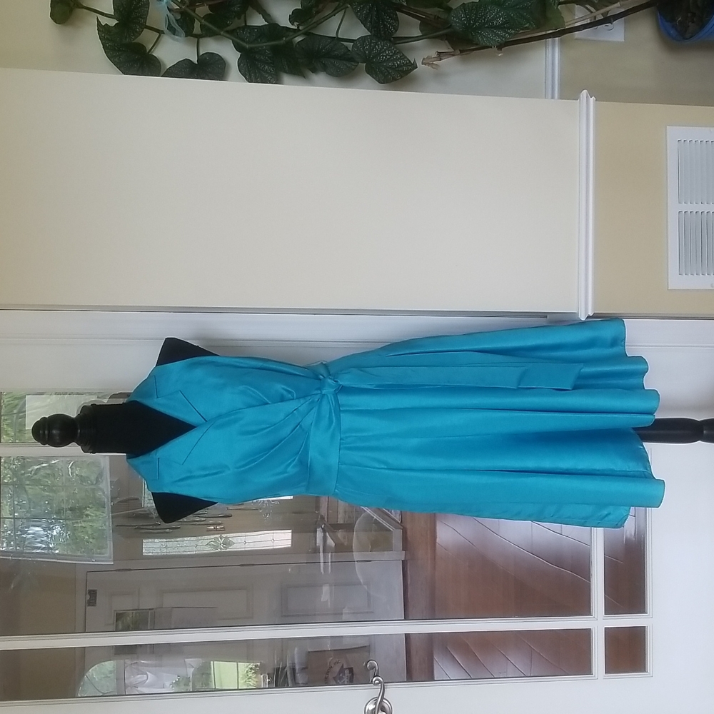 Sleeveless Dress